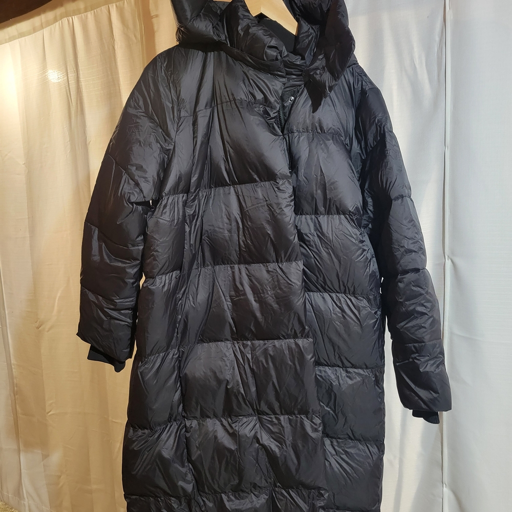 FIGS Women's Black Bennet Puffer Coat NWOT
